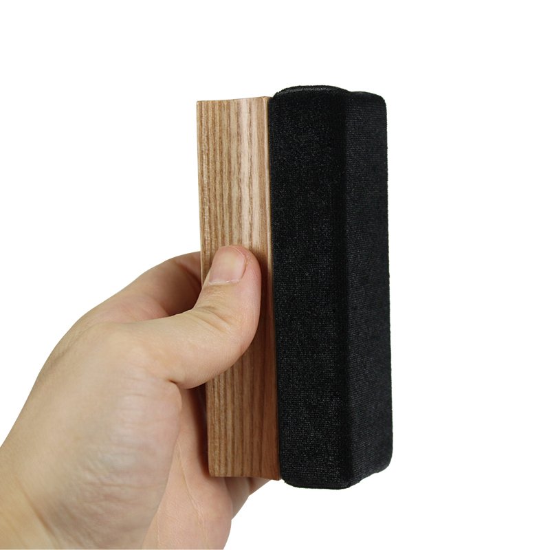 Record Cleaning Kit m. Brste i Asketr